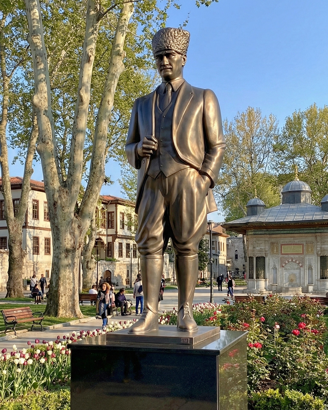 Kalpaklı Atatürk Heykeli 290 cm