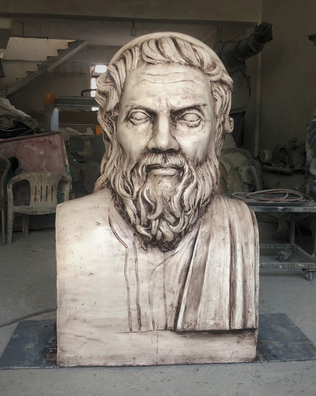 Apollon Anıt Büstü