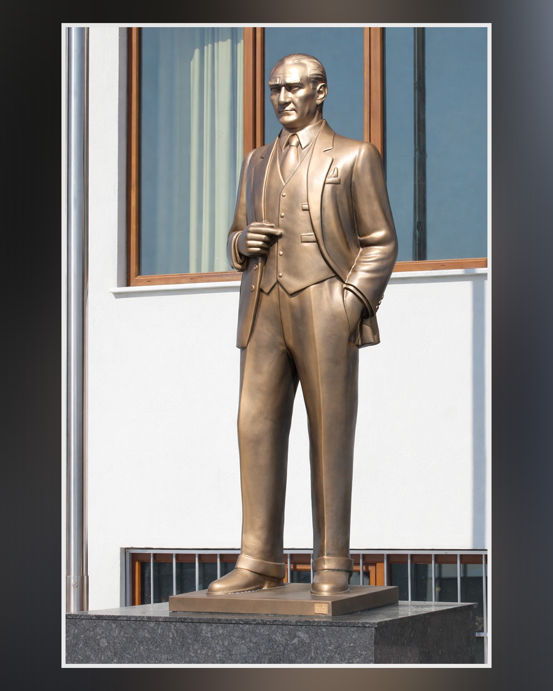 Sivil Atatürk Heykeli - 220 cm