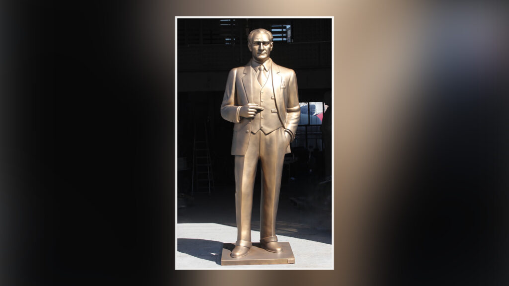 Sivil Atatürk Heykeli - 220 cm